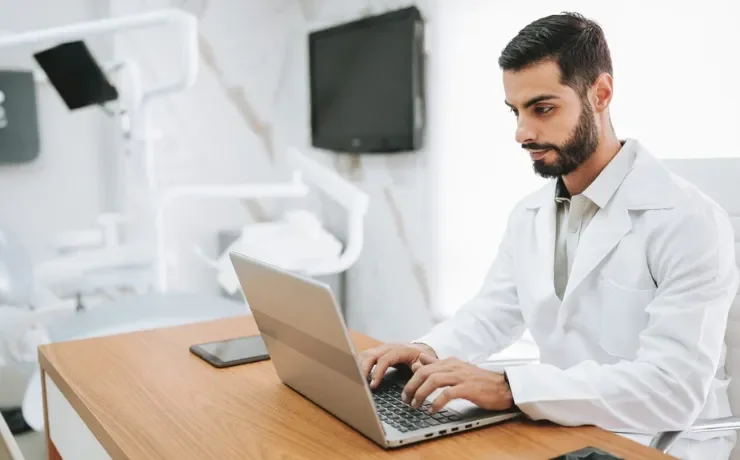 Choosing the Right Dental Digital Marketing Agency